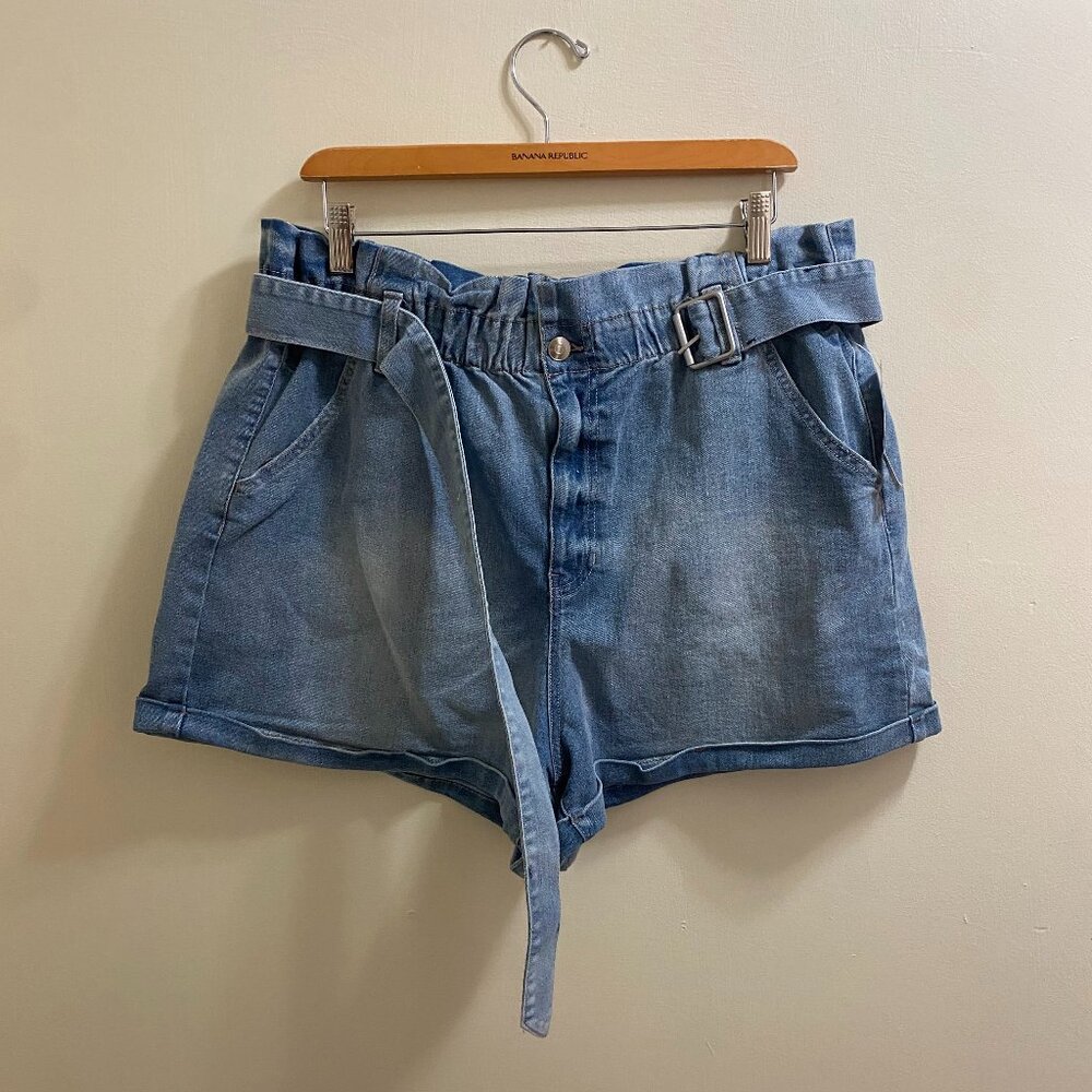 Belted Denim Shorts